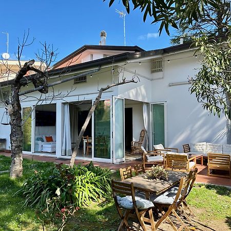 ריצ'יונה Appartamenti Villa Renata מראה חיצוני תמונה