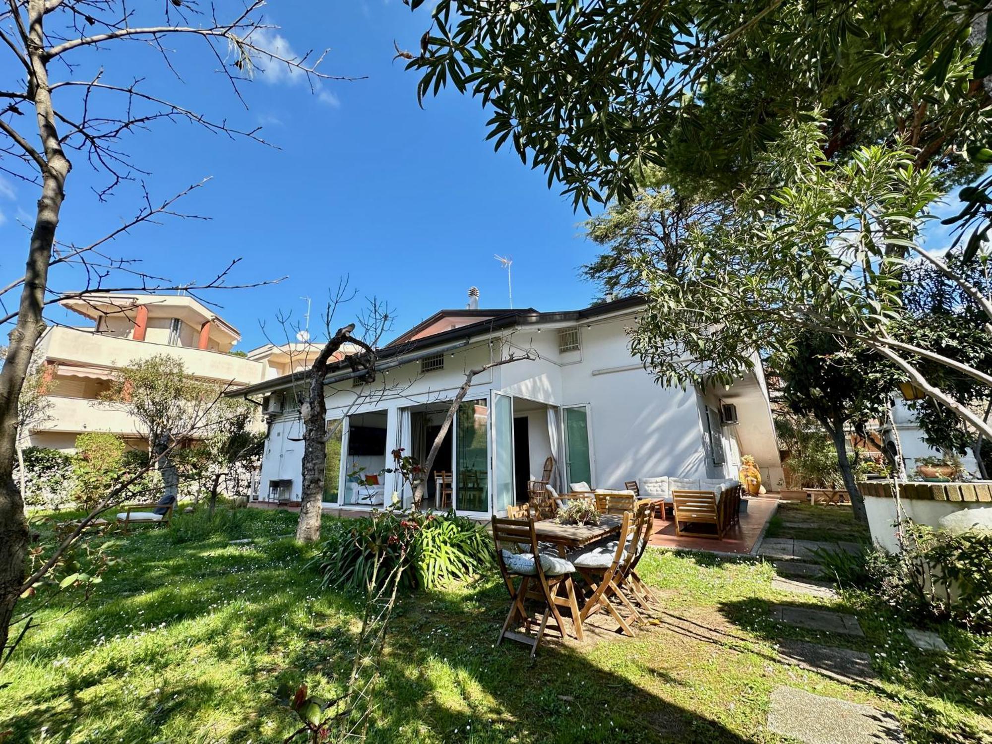 ריצ'יונה Appartamenti Villa Renata מראה חיצוני תמונה